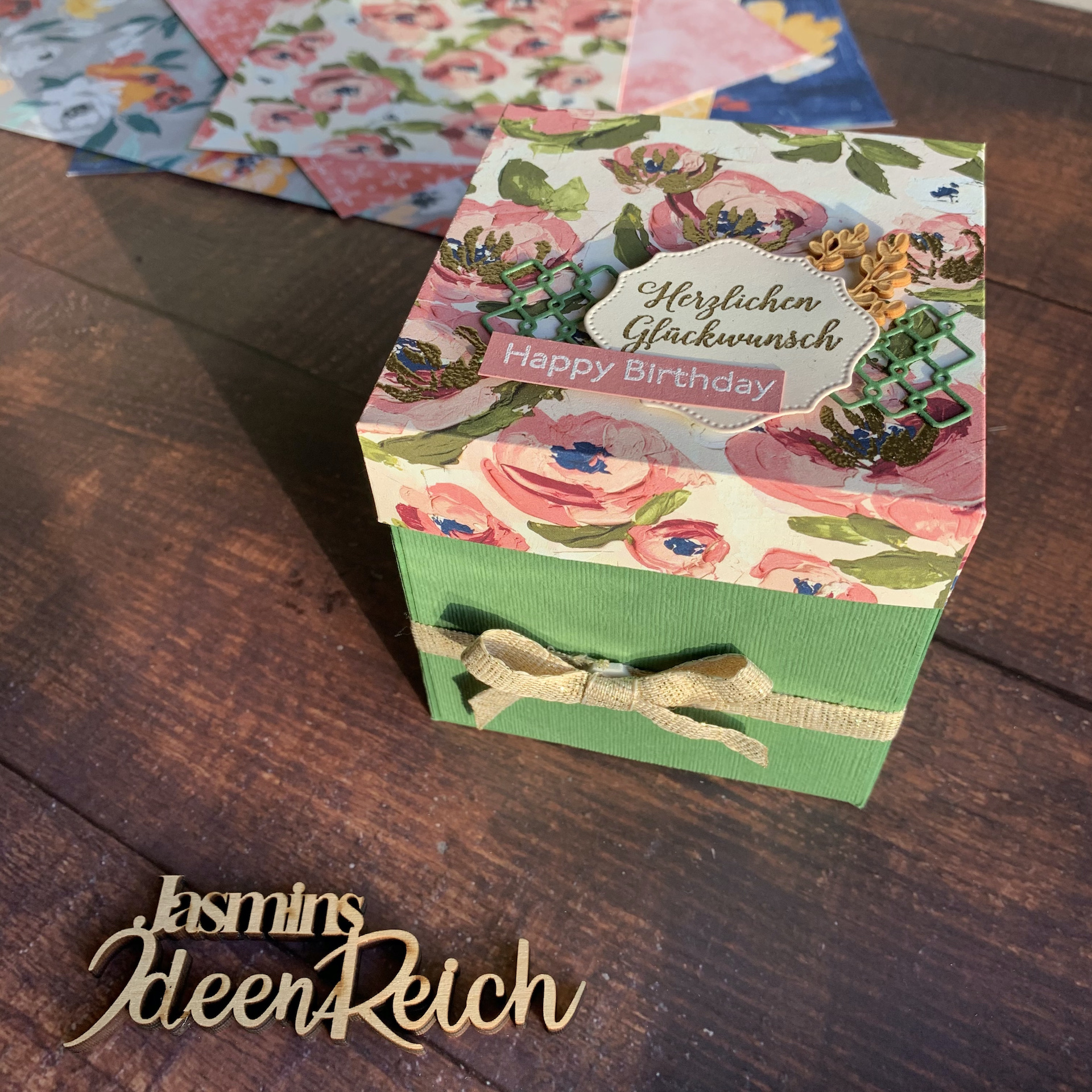 Kunstvoll Floral Box 1.jpeg